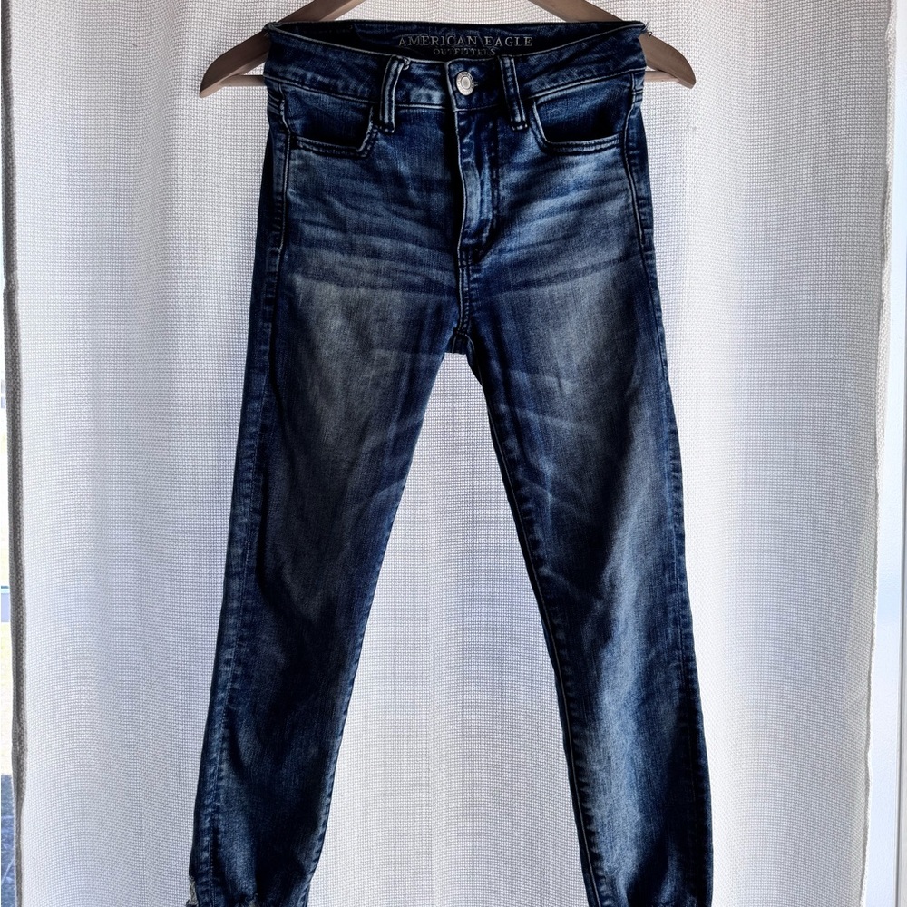 American Eagle Outfitters Women's Blue Jeans